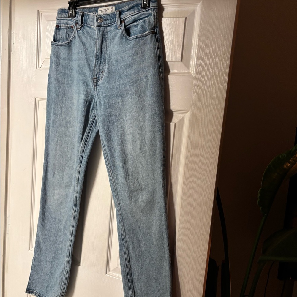 Abercrombie 90s straight ultra high rise